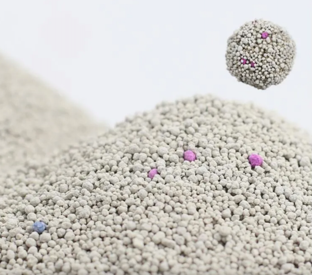 Emily Pets - Easy Clean Fresh Scented Bentonite Cat Litter (Apple, 10L)